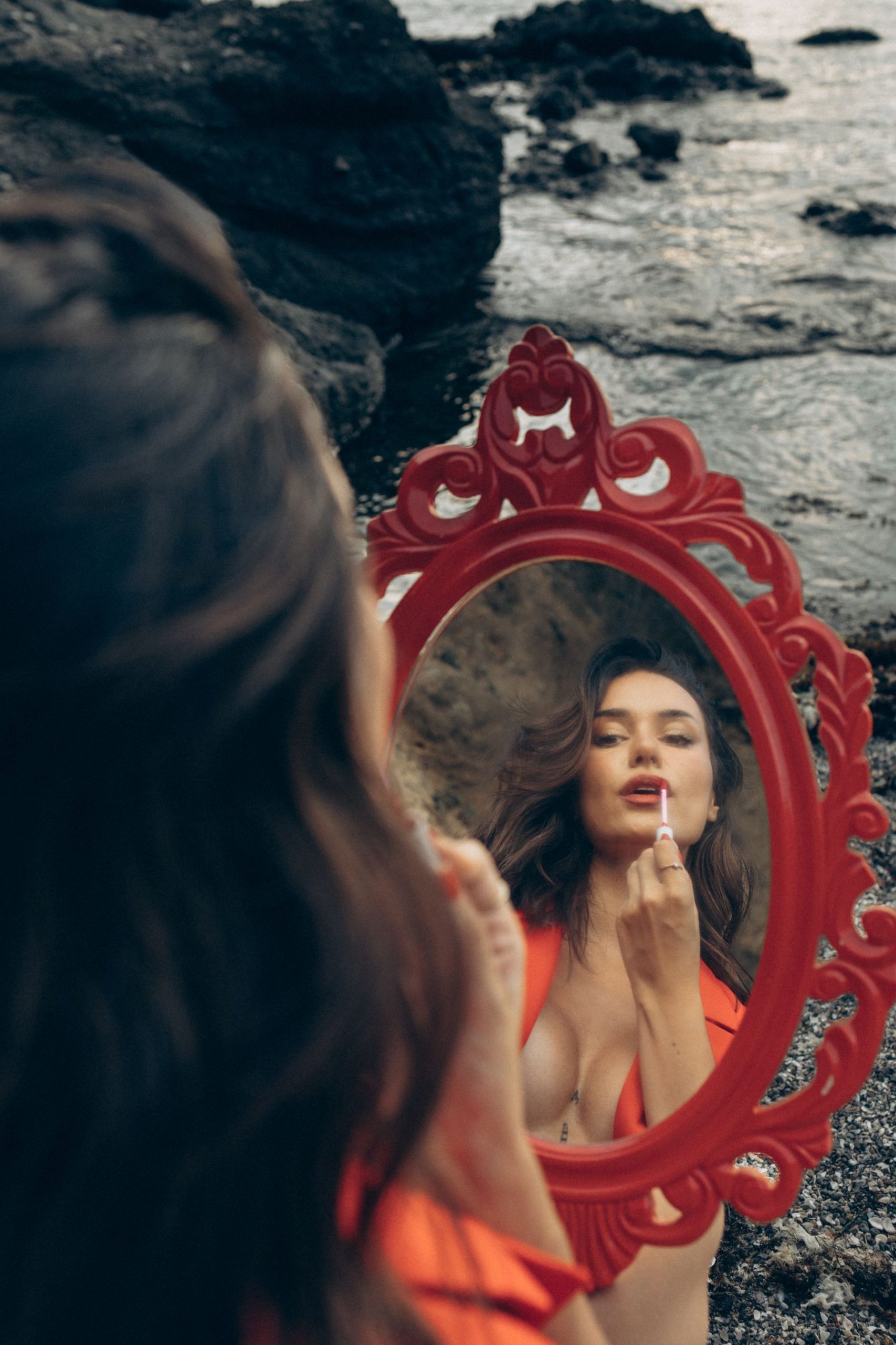 Crimson Contour Lipstick